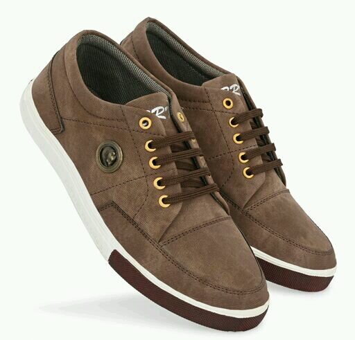 Modern Fashionable Men Casual Shoes