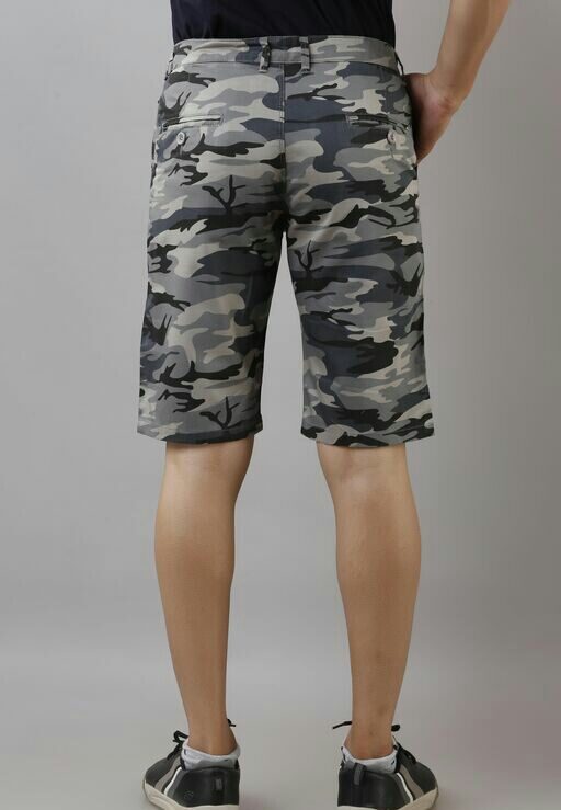 Fashionable Fashionista Men Shorts