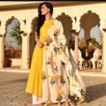 Women Rayon Flared Solid Long Kurti With Palazzos And Dupatta