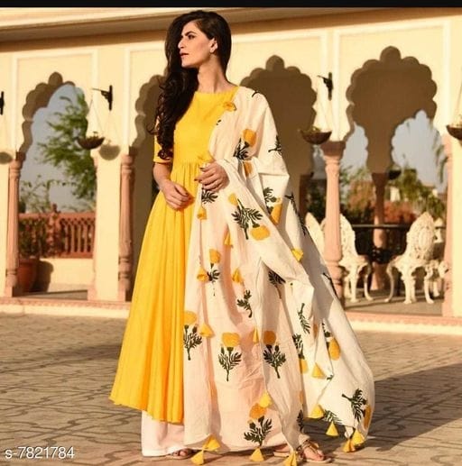 Women Rayon Flared Solid Long Kurti With Palazzos And Dupatta