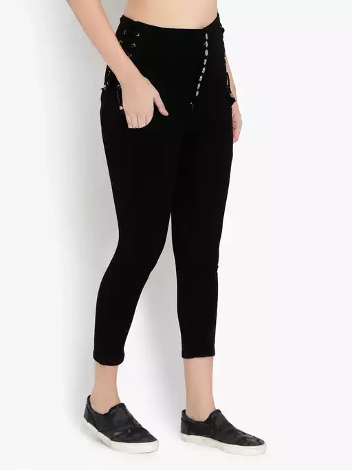 Women Black 8 Button Slim Fit Stretchable Ankle Length Jeans